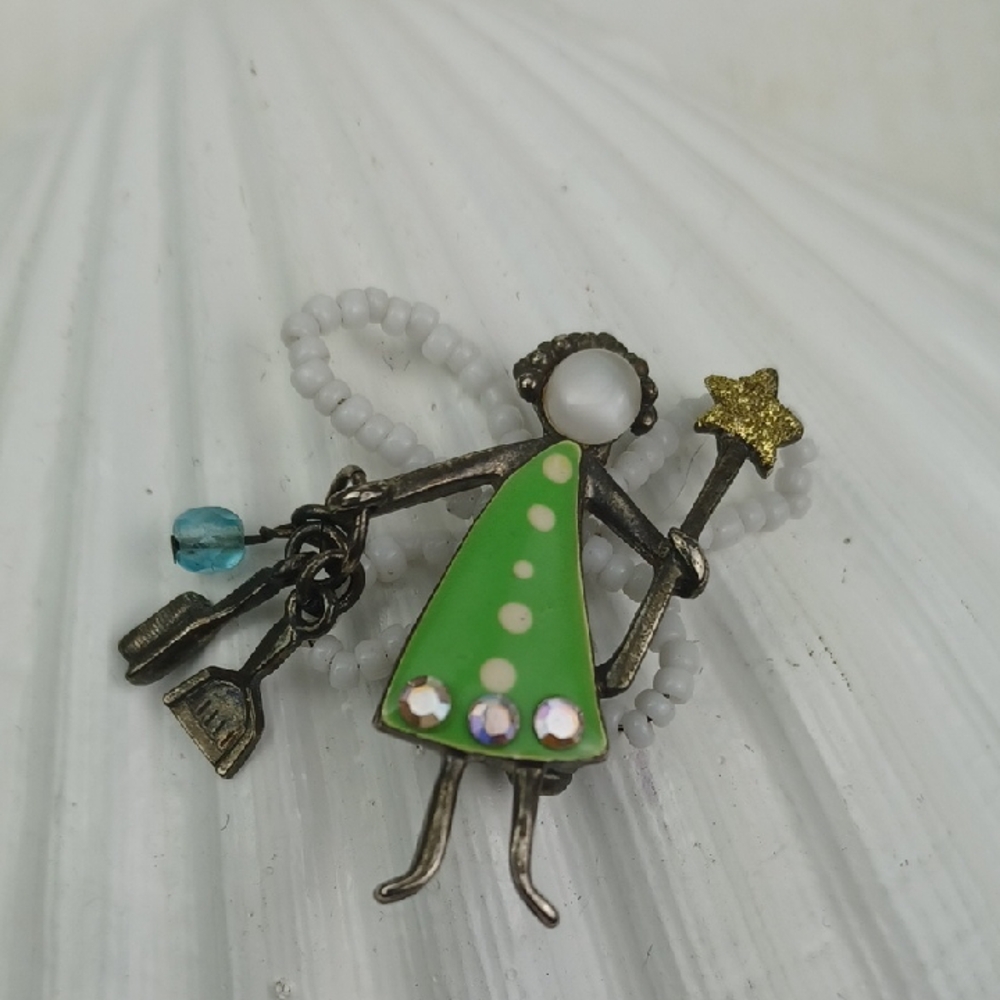Tanya's Creations Green Enamel Angel Brooch with Sparkly Gold Star Wand